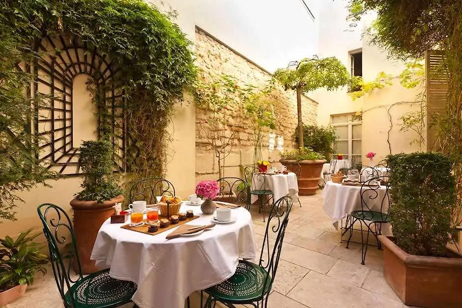 Hotel Le Clos Medicis Paris