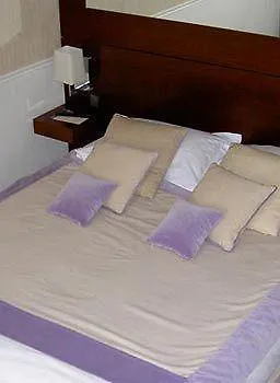 *** Hotel Le Clos Medicis Paris França