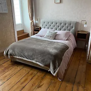 Privative Dans Maison De Caractère Francia