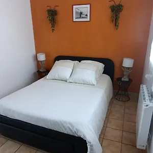 caroline-oyonnax.hotels-rhonealpes.com/